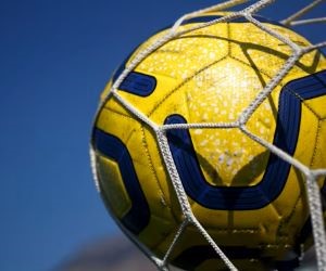 Detrás de cada jugada, de cada victoria y de cada leyenda, hay números que cuentan historias. Las estadísticas, los récords y los historiales son el reflejo de la grandeza del fútbol: goles inolvidables, partidos épicos y hazañas que quedaron marcadas para siempre.Analizar los datos del fútbol es revivir cada momento clave, entender la evolución de los equipos y descubrir cómo la estrategia y el talento se transforman en resultados. Porque en este deporte, los números no solo miden el rendimiento… también guardan la memoria de la pasión.